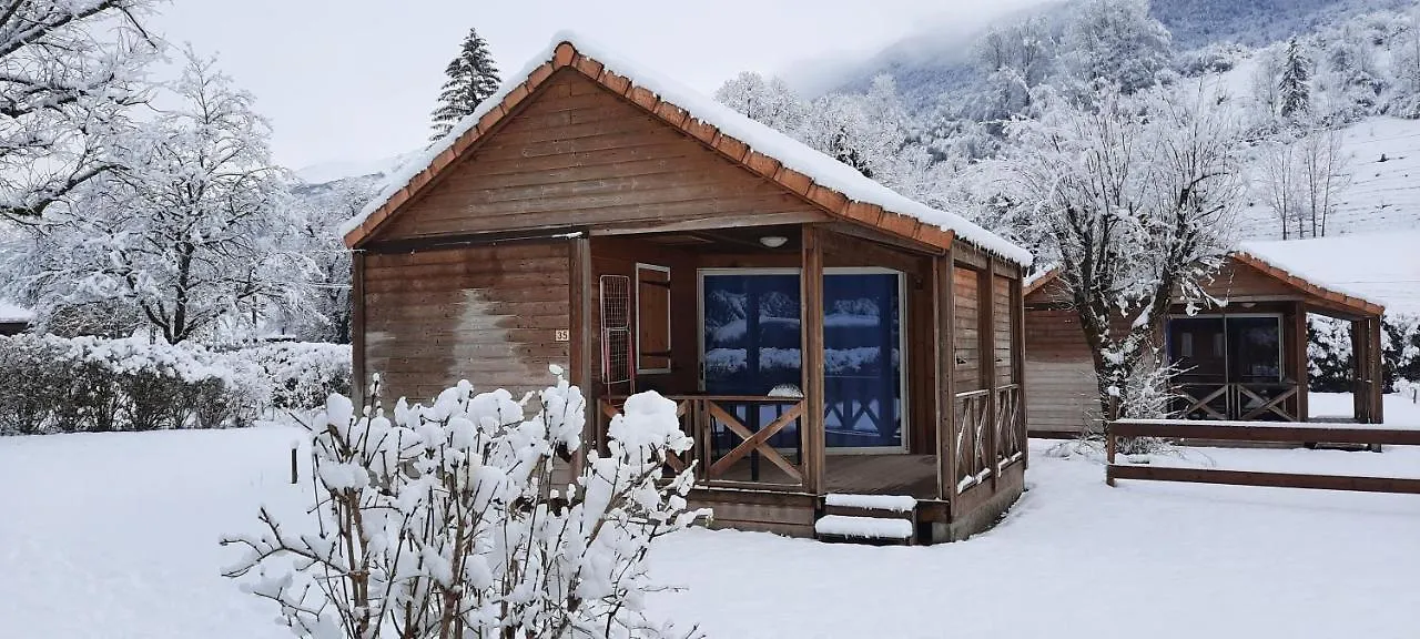 Campsite Le Valserine - Camping Eco Responsable Chezery-Forens