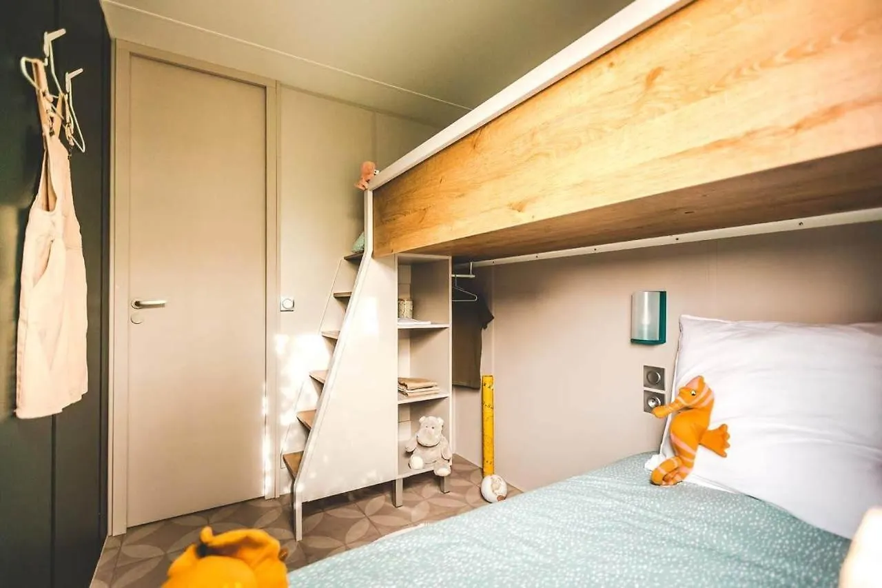 Le Valserine - Camping Eco Responsable Chezery-Forens France