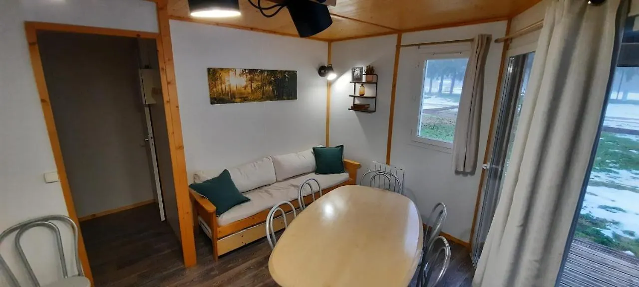 Le Valserine - Camping Eco Responsable Chezery-Forens