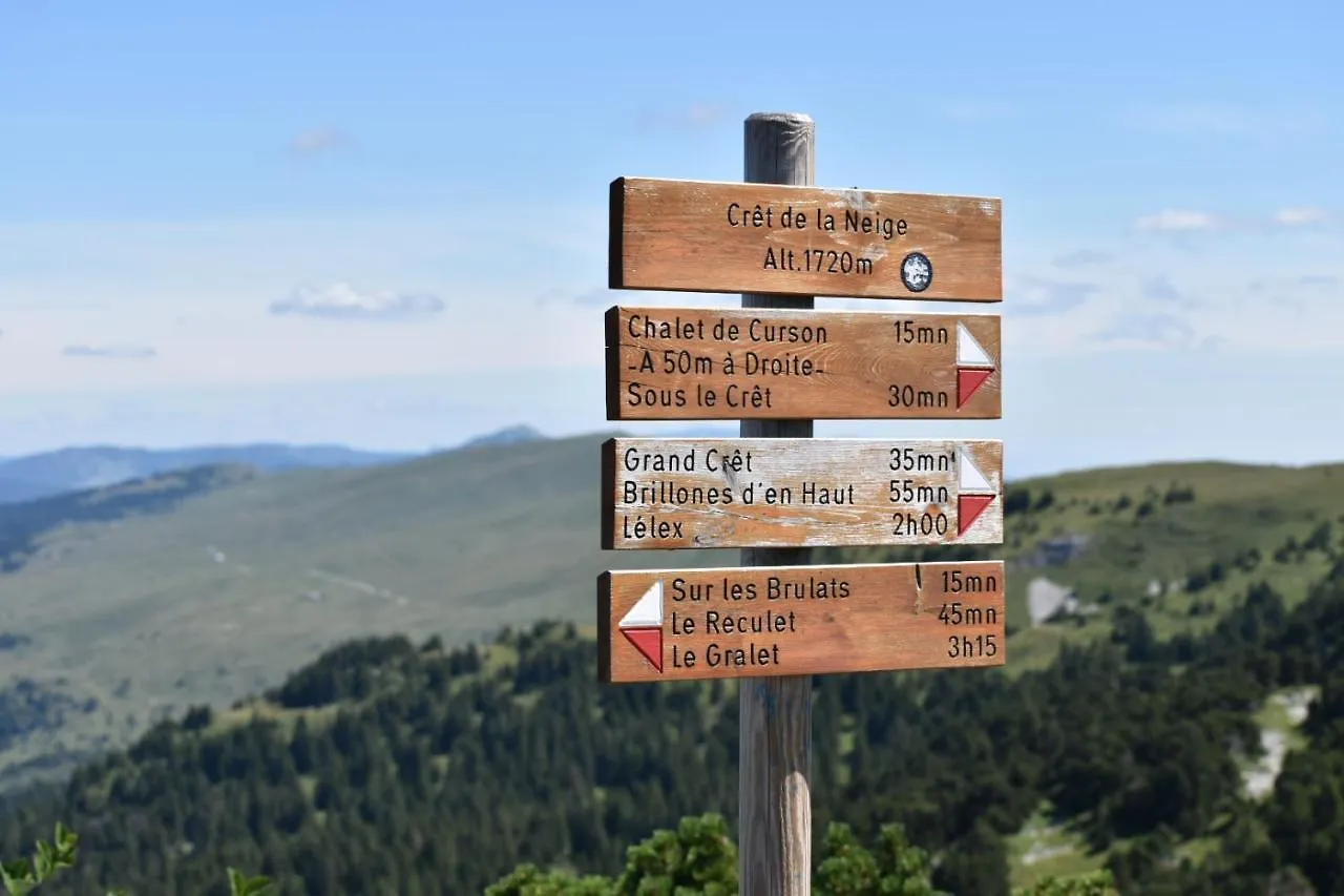 Le Valserine - Camping Eco Responsable Chezery-Forens