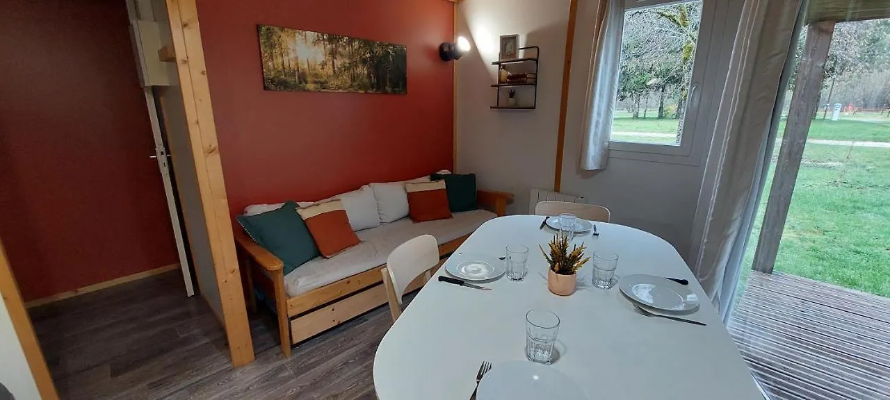 Campsite Le Valserine - Camping Eco Responsable Chezery-Forens