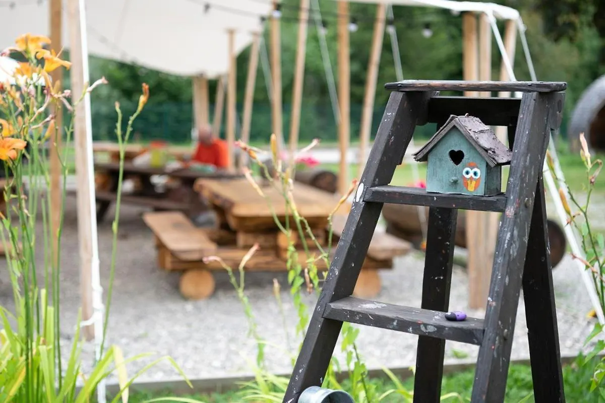 Le Valserine - Camping Eco Responsable Chezery-Forens