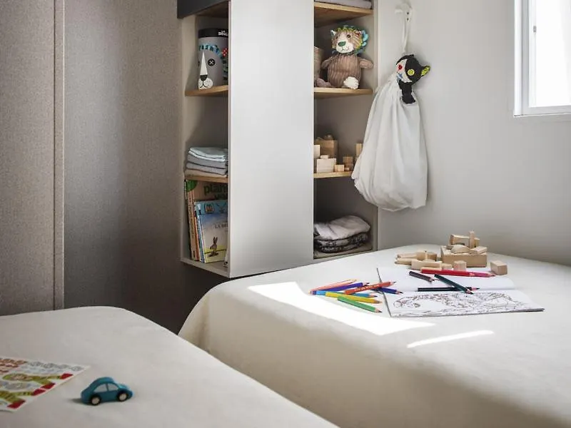 *** Kemp Le Valserine - Camping Eco Responsable Chezery-Forens Francie
